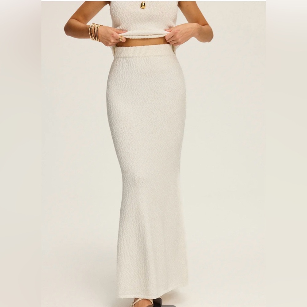 Commense Textured Knit Top and Maxi Skirt Set - Picture 2 of 13